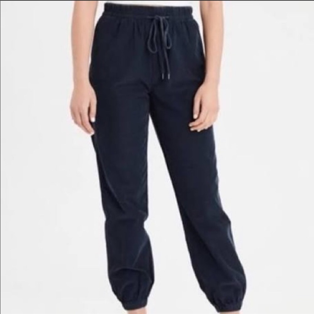 American Eagle corduroy joggers relaxed fit blue